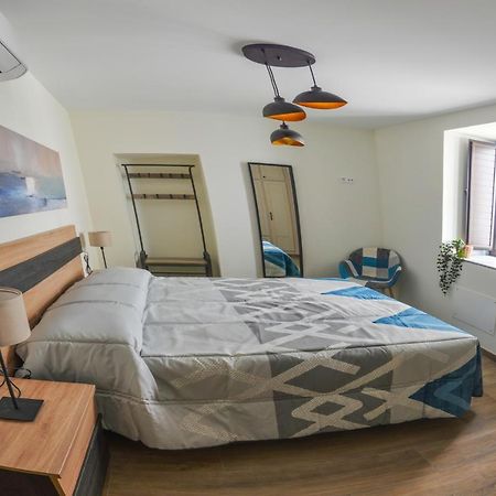 Apartamentos Turisticos Hornillo Caces Екстериор снимка