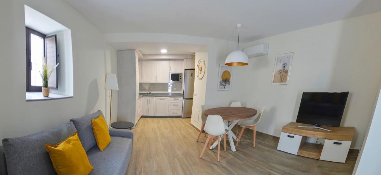 Apartamentos Turisticos Hornillo Caces Екстериор снимка