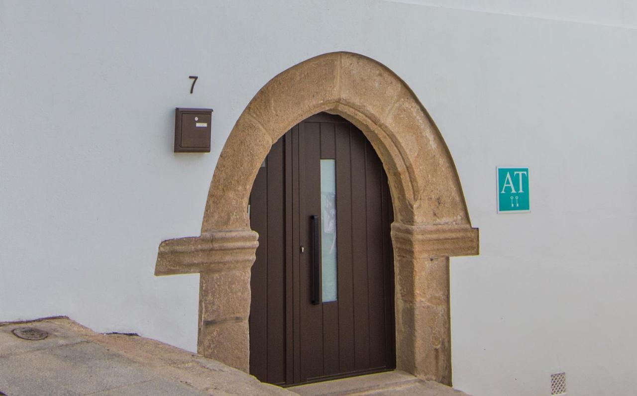 Apartamentos Turisticos Hornillo Caces Екстериор снимка