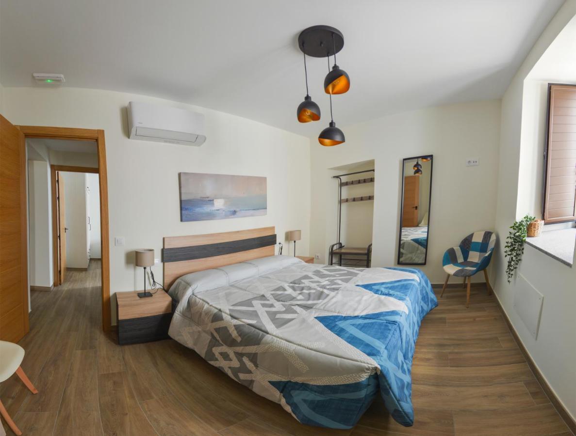 Apartamentos Turisticos Hornillo Caces Екстериор снимка
